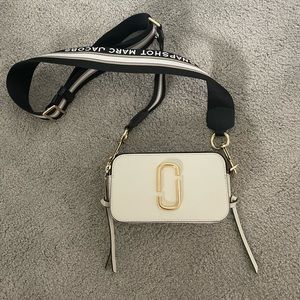 Marc Jacobs Snapshot Crossbody Bag